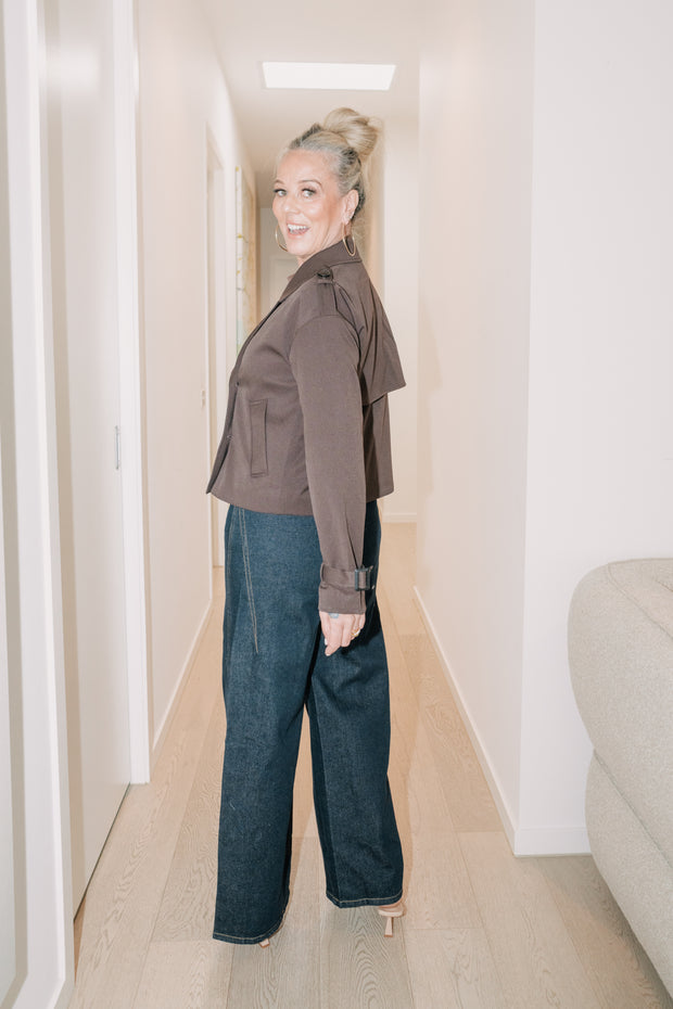 AVENUE CROPPED TRENCH | CHOCOLATE | ESMAEE