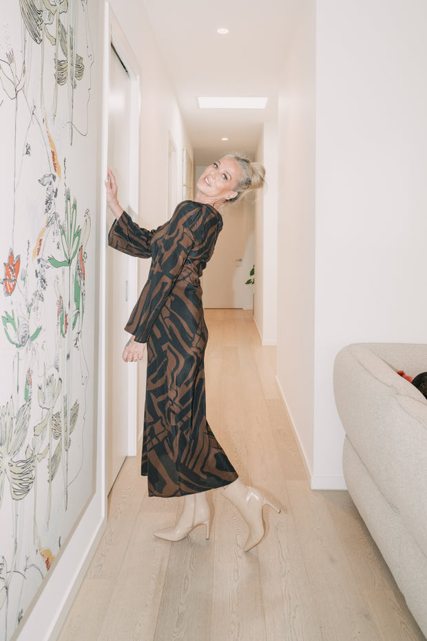 DISTRICT MAXI DRESS | ESMAEE