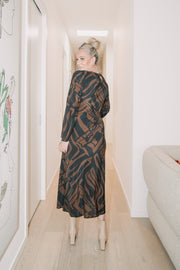 DISTRICT MAXI DRESS | ESMAEE