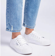 CASS SNEAKERS - WHITE | HUMAN