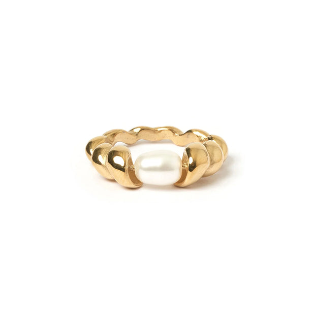 RIVIERA GOLD AND PEARL RING | ARMS OF EVE