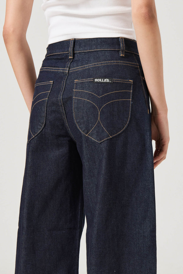 Gigi Barrel Jeans | Super Rinse Denim | ROLLAS