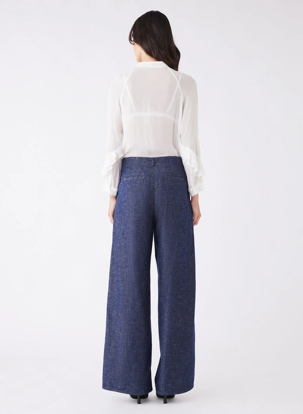 Bloom Ruffle Shirt | Ivory | ESMAEE