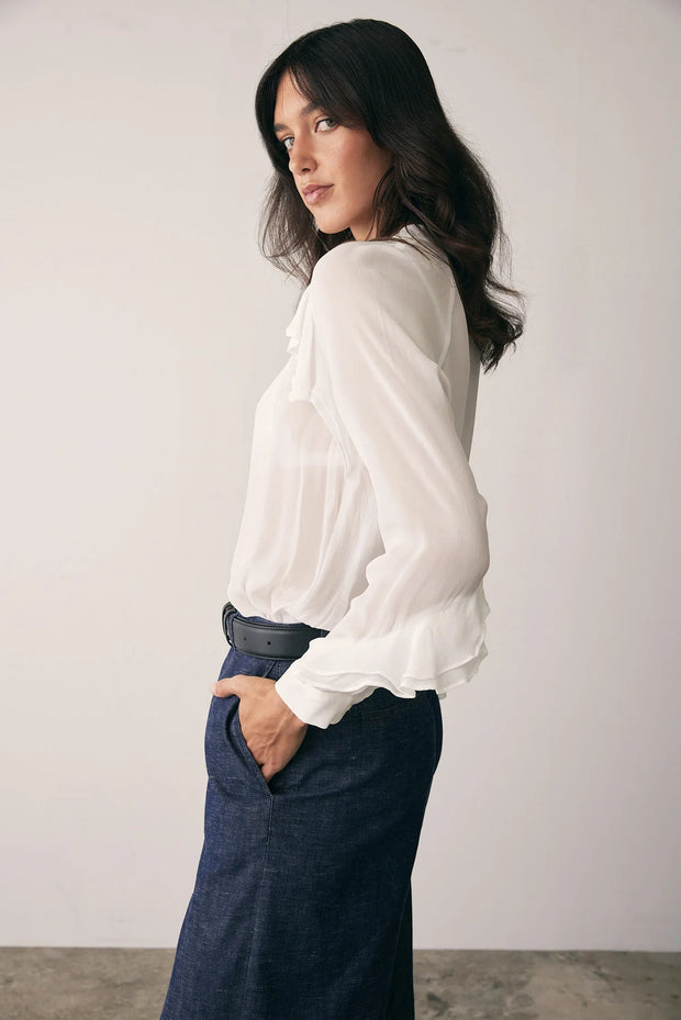 Bloom Ruffle Shirt | Ivory | ESMAEE