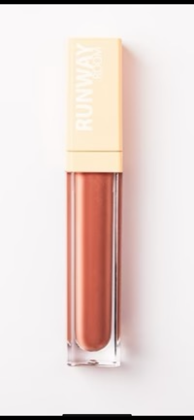 SIMPLY SUEDE - DEEP DUSTY BLUSH SHADE FOR A NEUTRAL LIP | RUNWAY ROOM