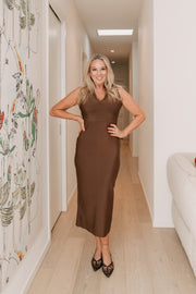 Khloe Crepe Knit Midi Dress | Chocolate | Curaae