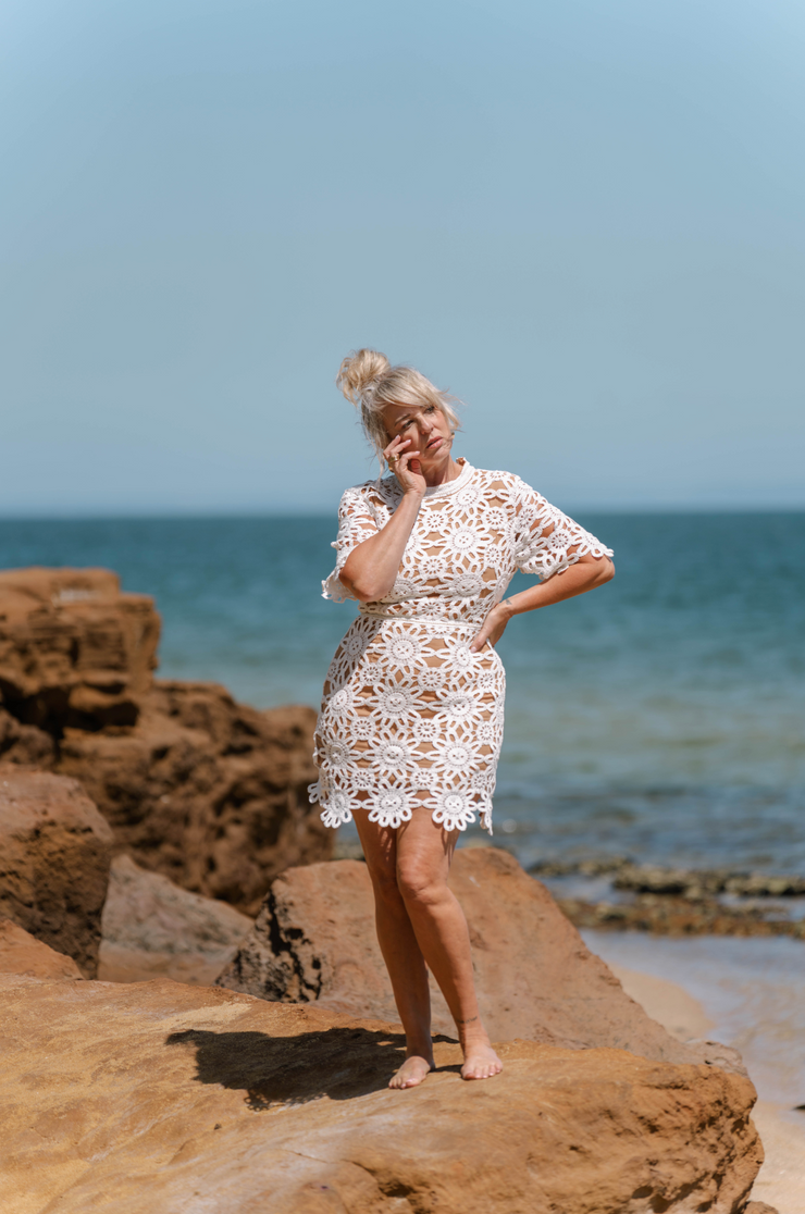 HOTSHOT DRESS - IVORY | ELLIATT