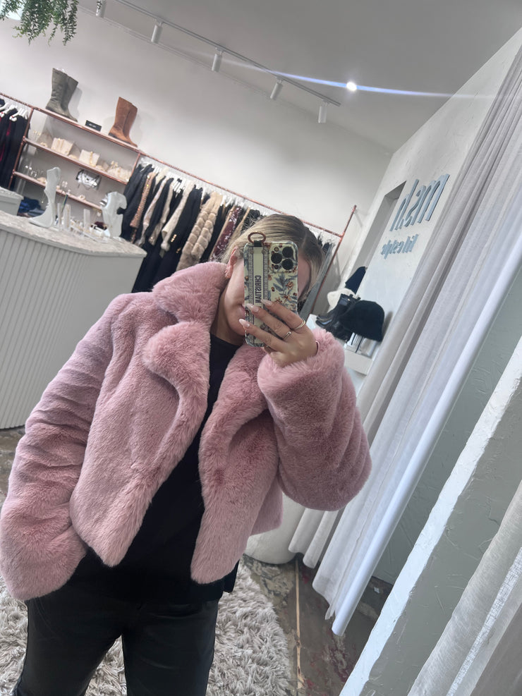 Dusty pink top faux fur jacket